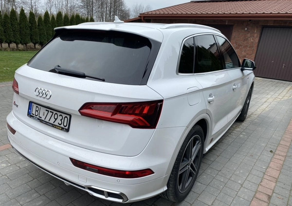 Audi SQ5 cena 152000 przebieg: 124340, rok produkcji 2018 z Raszków małe 326